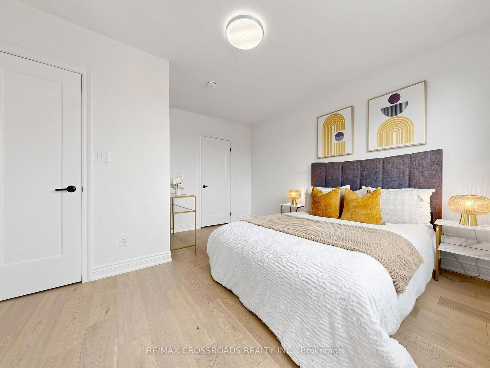 548 Glebeholme Boulevard • Toronto, ON photo 23