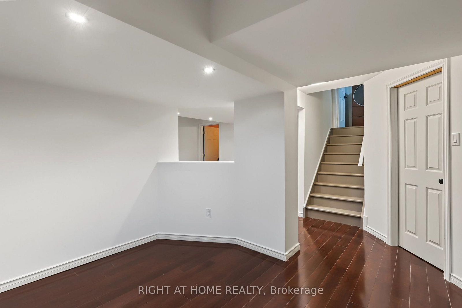 88 Scottsdale Drive • Clarington, ON photo 31