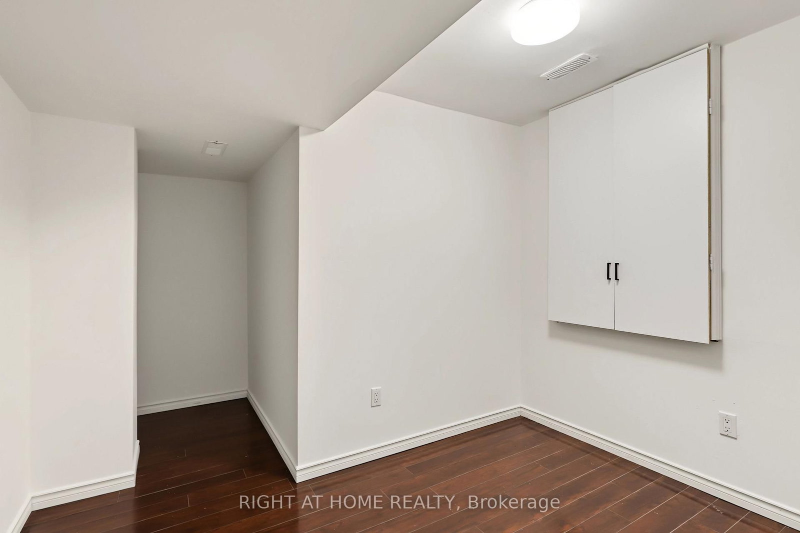 88 Scottsdale Drive • Clarington, ON photo 34