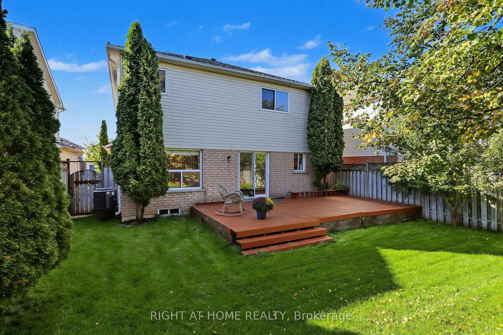 88 Scottsdale Drive • Clarington, ON photo 35