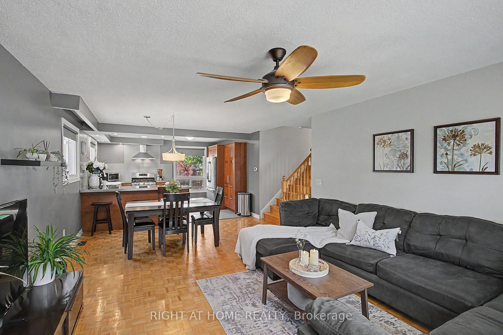 784 Rodney Court • Oshawa, ON photo 11