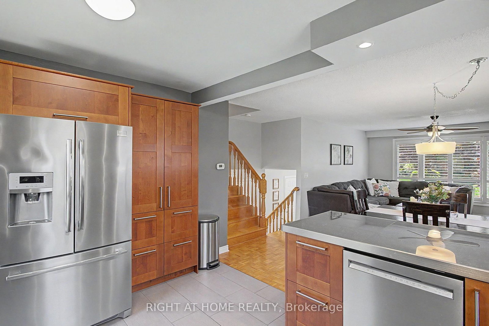 784 Rodney Court • Oshawa, ON photo 16
