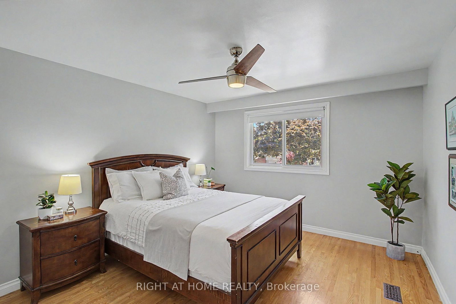 784 Rodney Court • Oshawa, ON photo 17