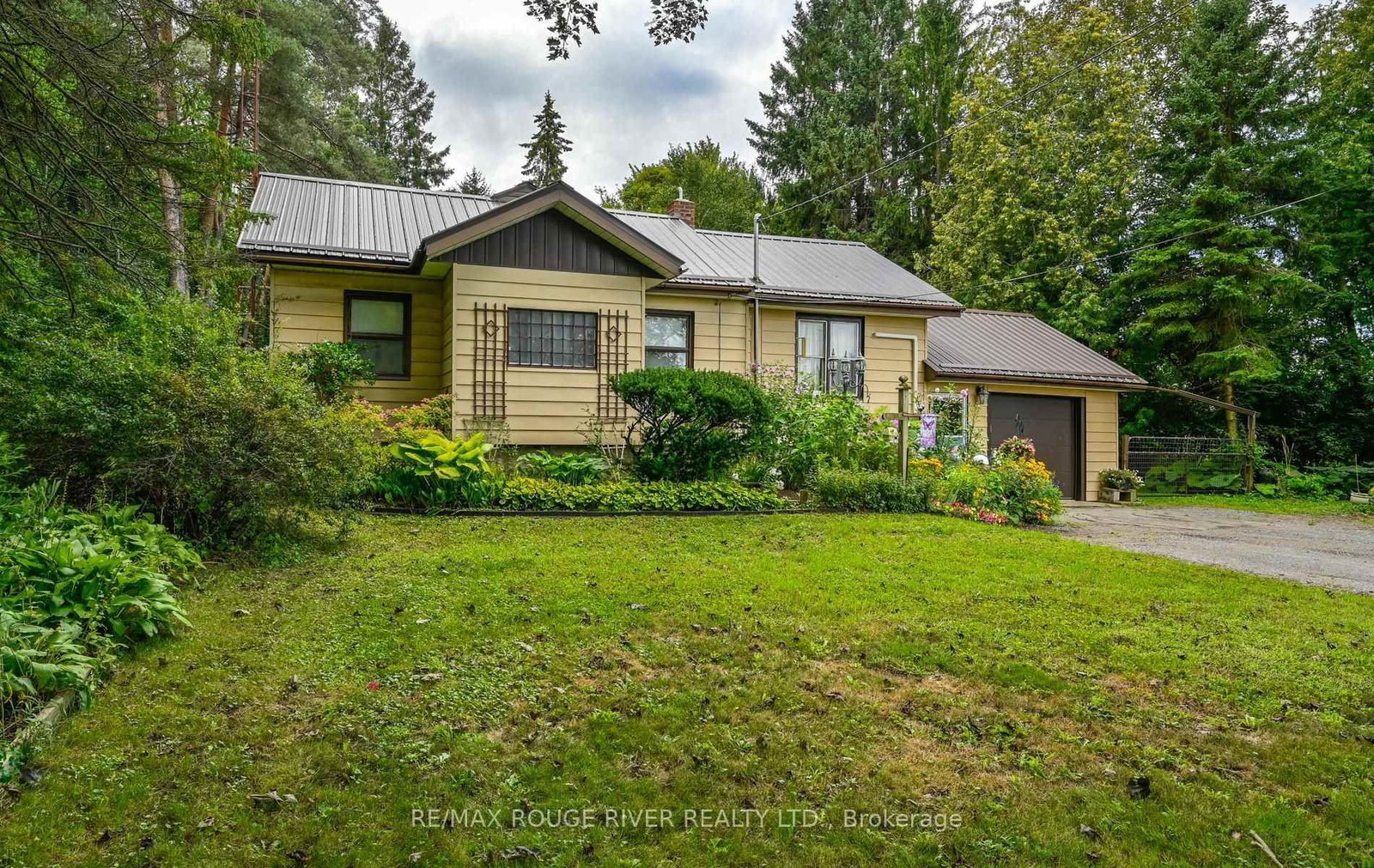 1901 Nash Road • Clarington, ON photo 1