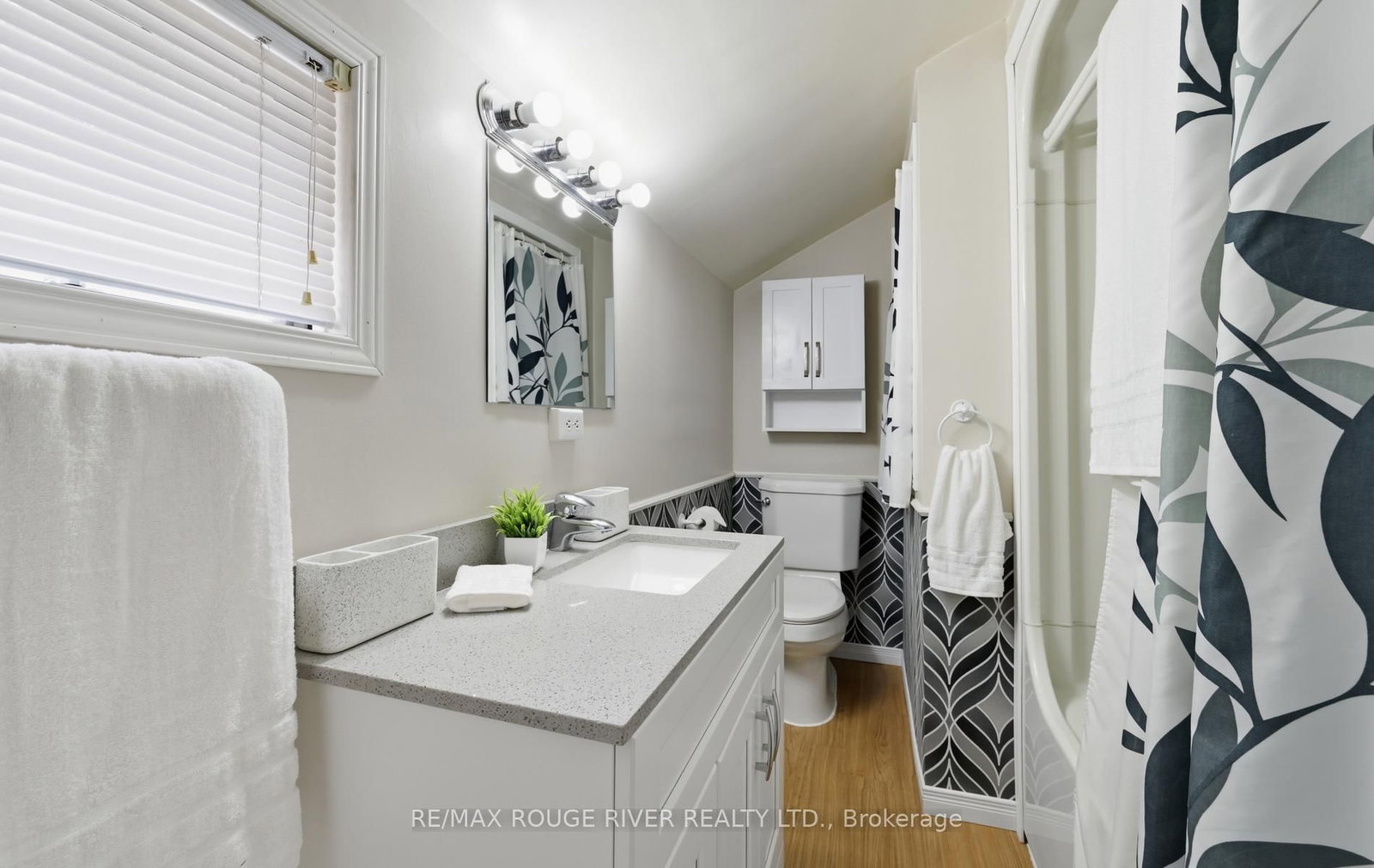 1901 Nash Road • Clarington, ON photo 9