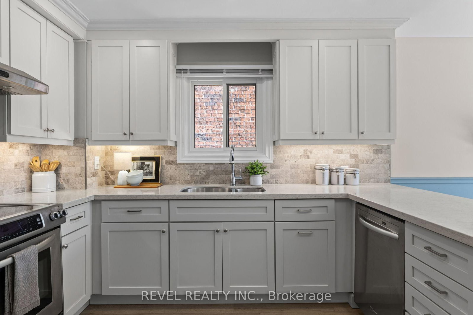 1610 Heathside Crescent • Pickering, ON photo 10