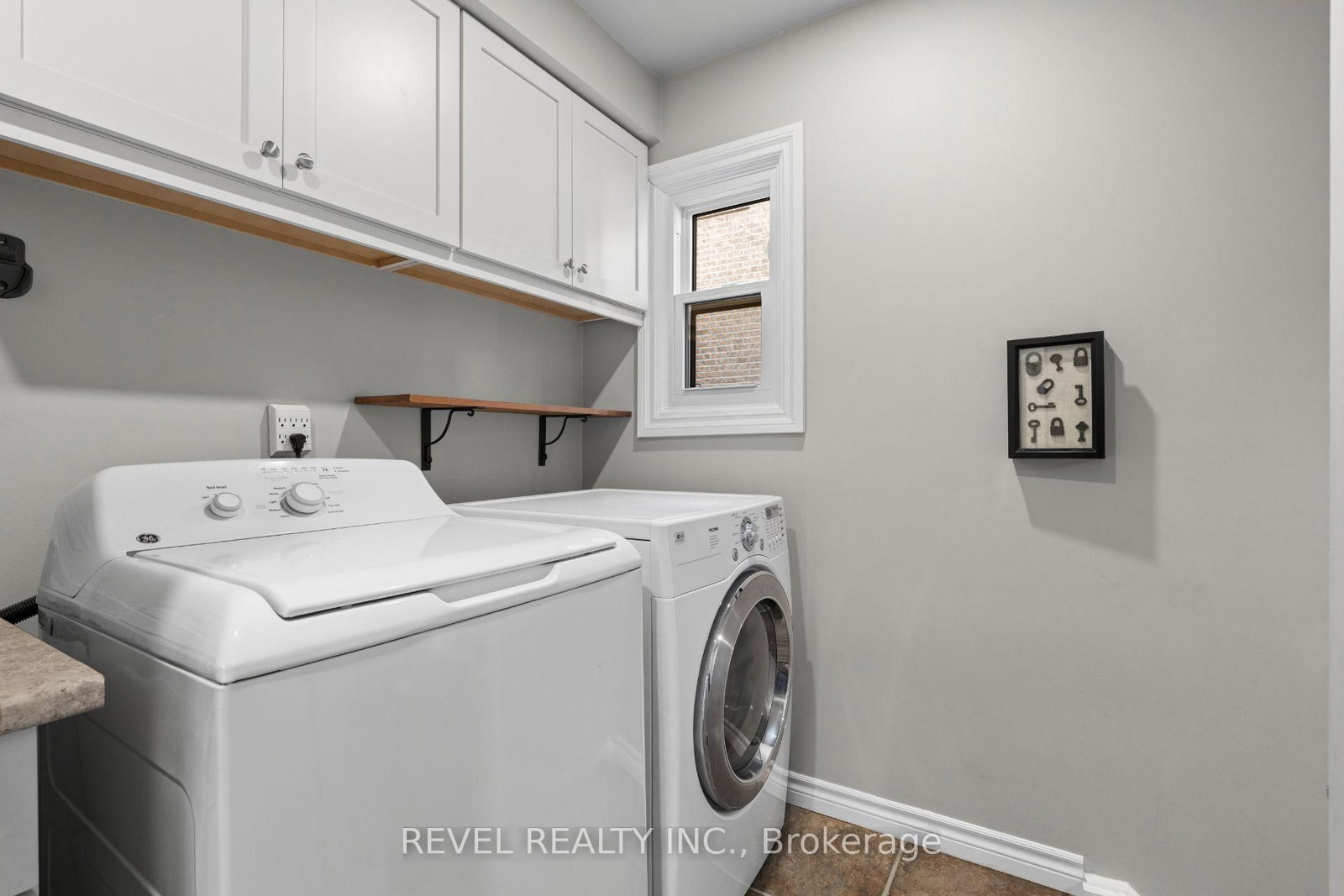 1610 Heathside Crescent • Pickering, ON photo 16