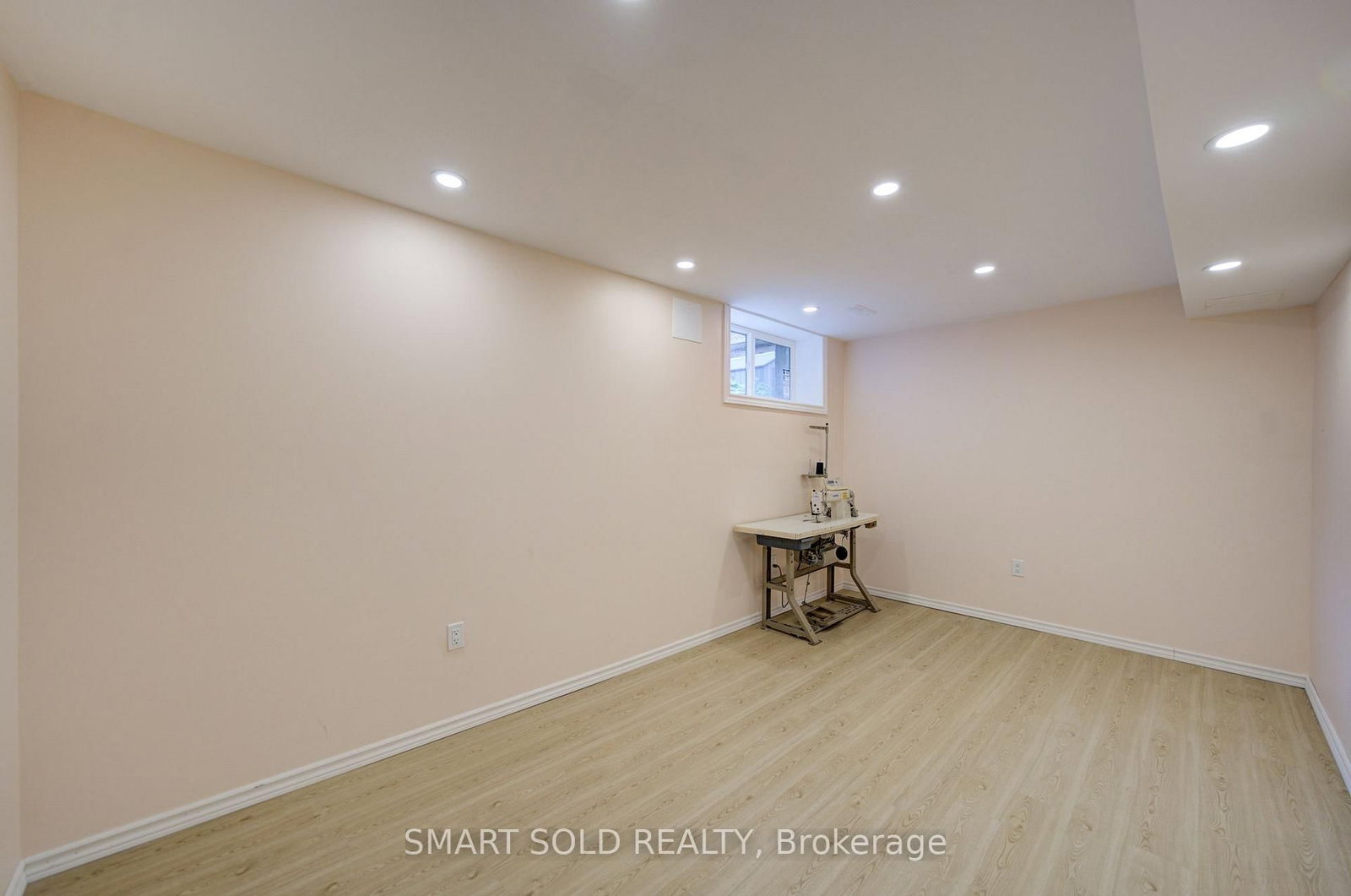 56 Gatesview Avenue • Toronto, ON photo 39
