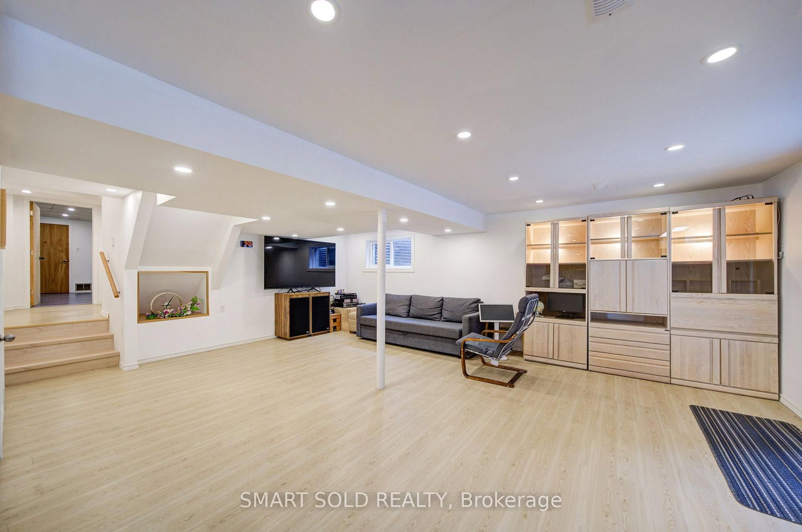 56 Gatesview Avenue • Toronto, ON photo 46