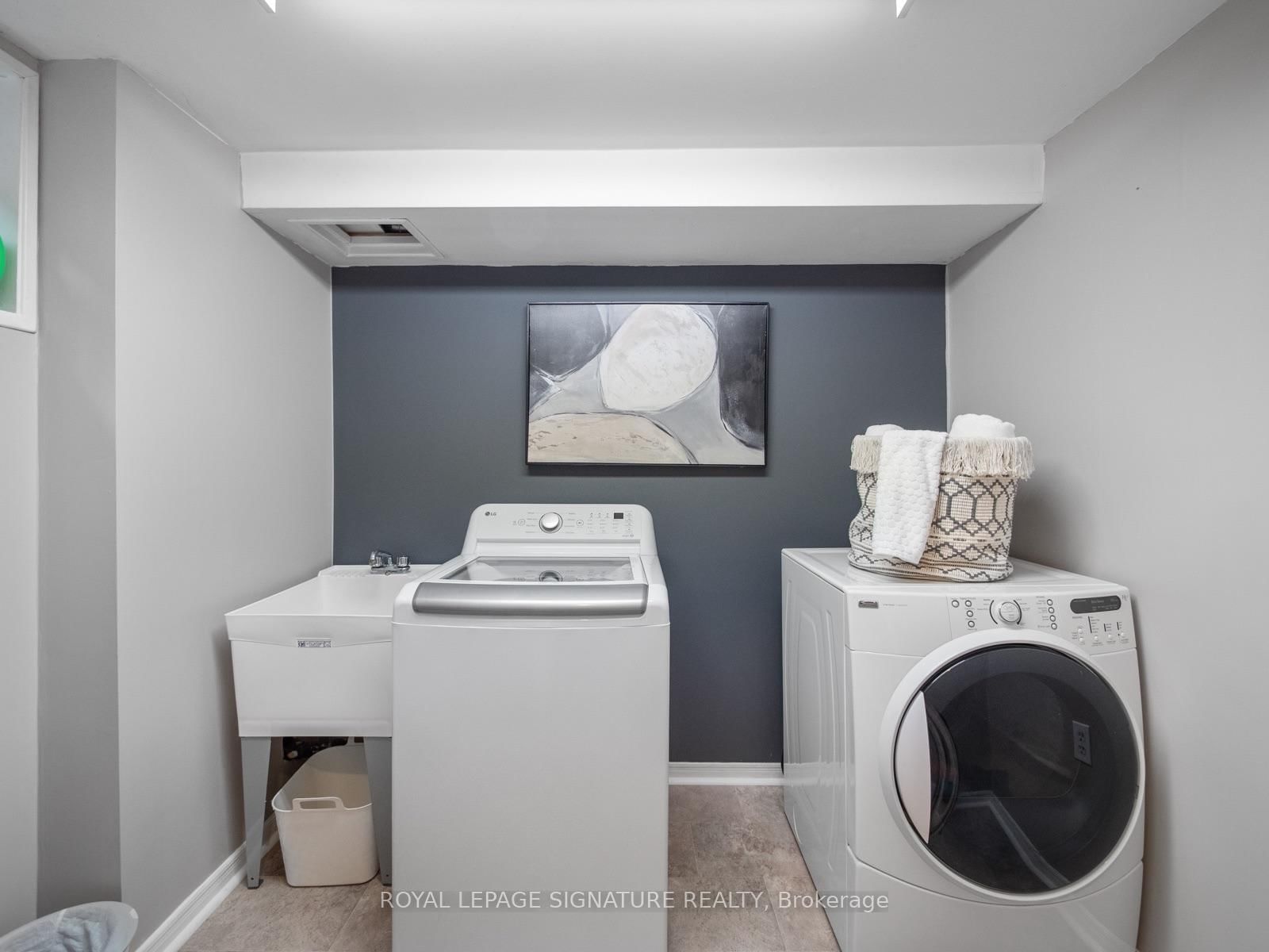 94 Clappison Boulevard • Toronto, ON photo 37