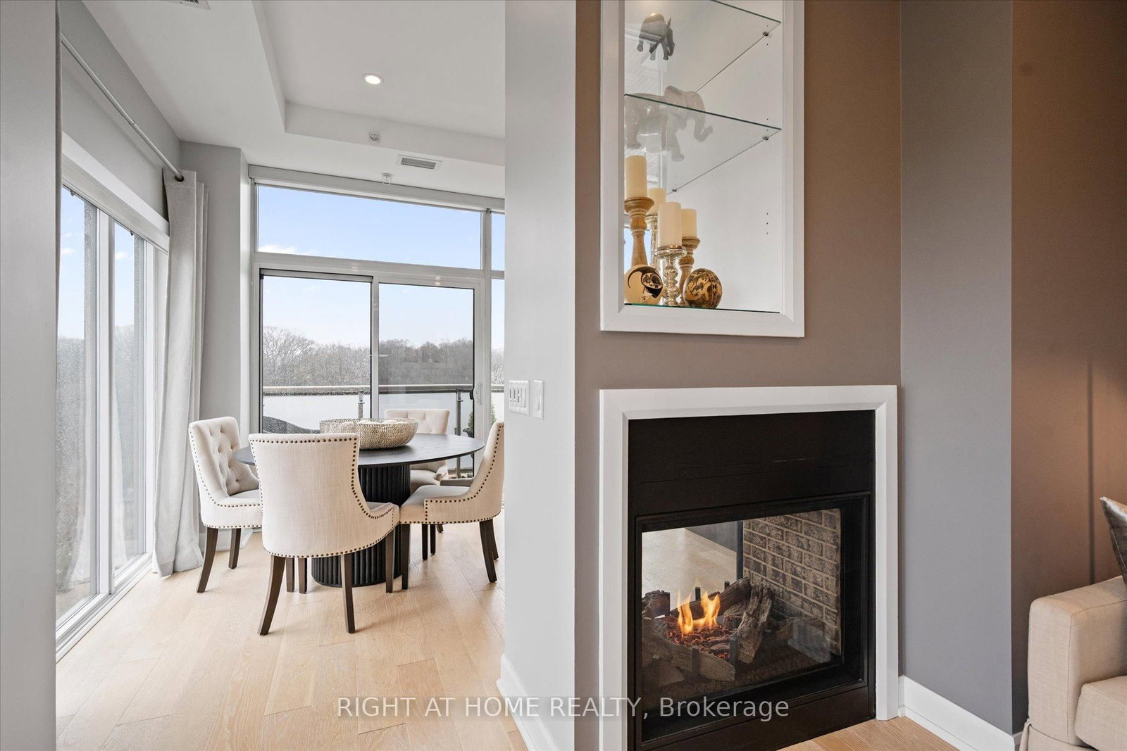 580 Kingston Road • #PH1 • Toronto, ON photo 3