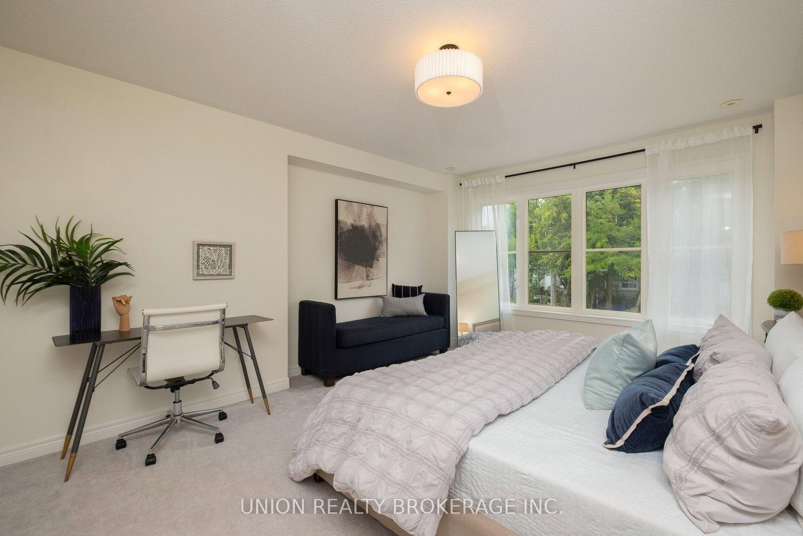 477 Rhodes Avenue • Toronto, ON photo 17