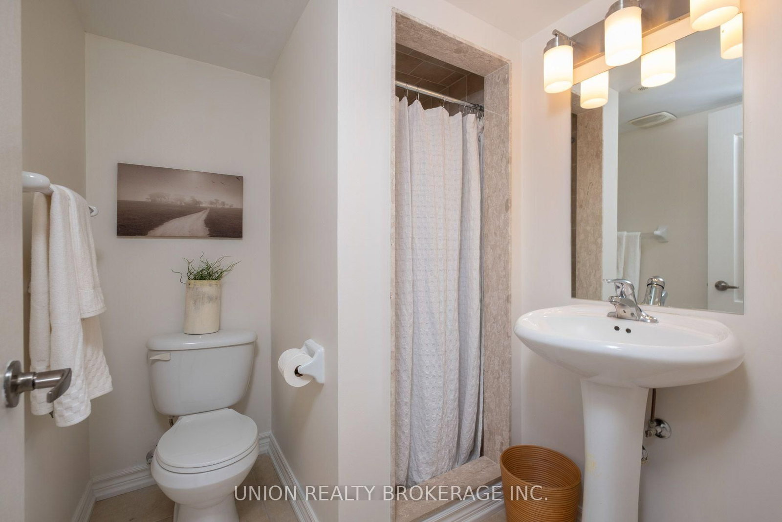 477 Rhodes Avenue • Toronto, ON photo 27