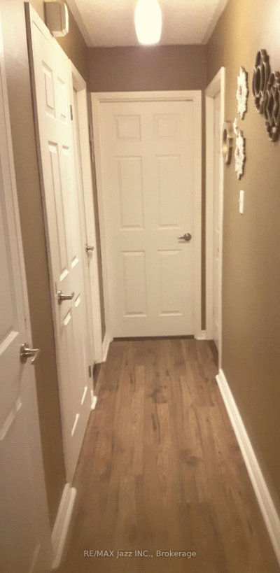 131 Taunton Road E • #304 • Oshawa, ON photo 4