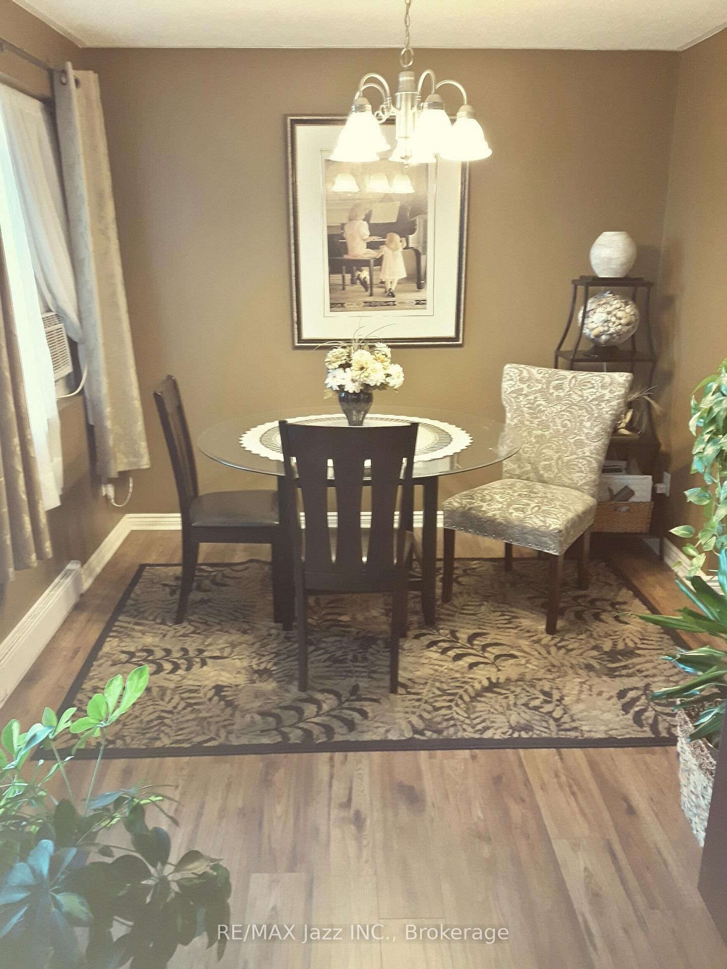 131 Taunton Road E • #304 • Oshawa, ON photo 5