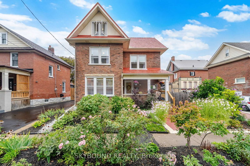 27 Rowe Street