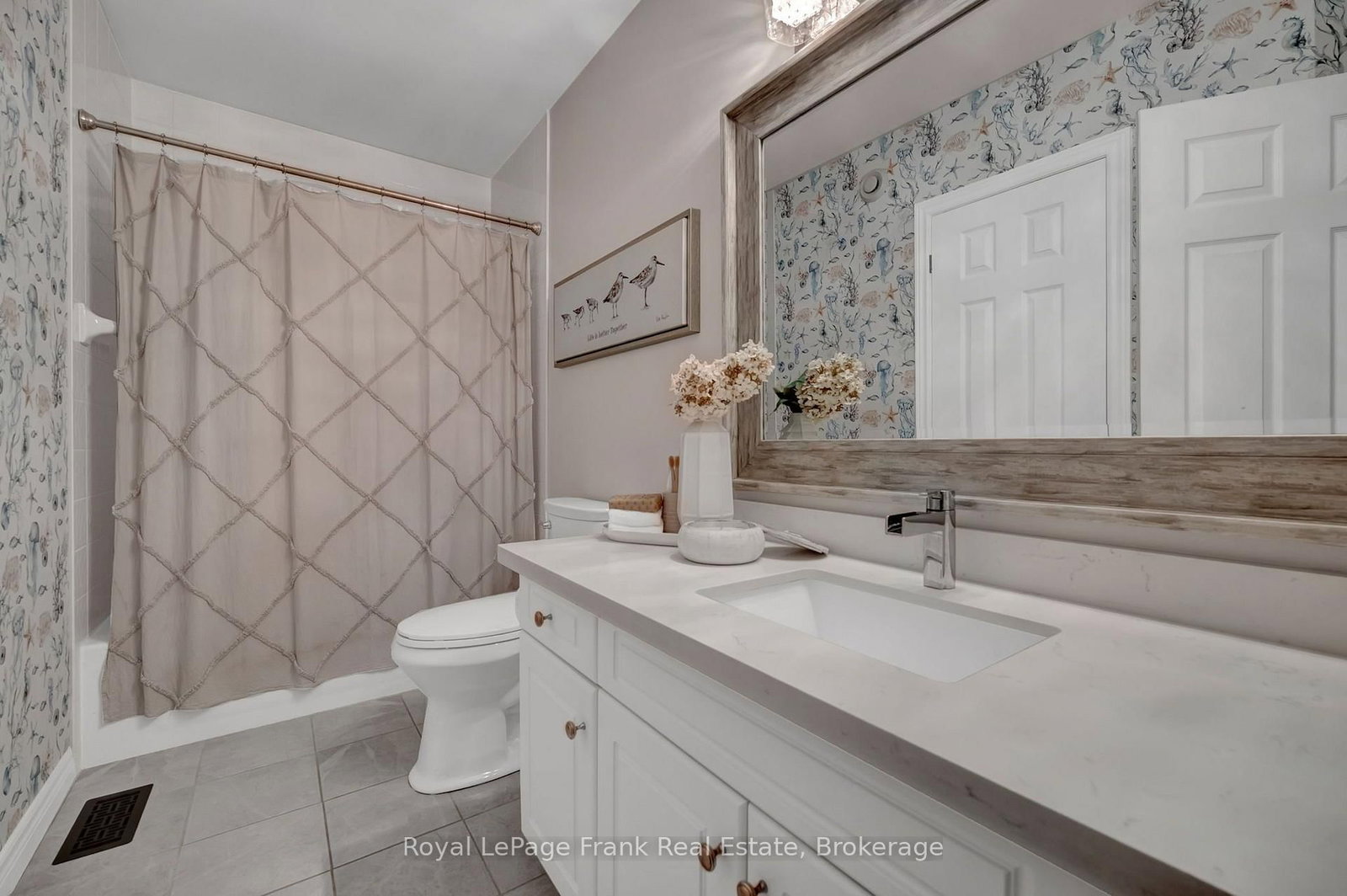 9 Sheenan Court • Clarington, ON photo 21