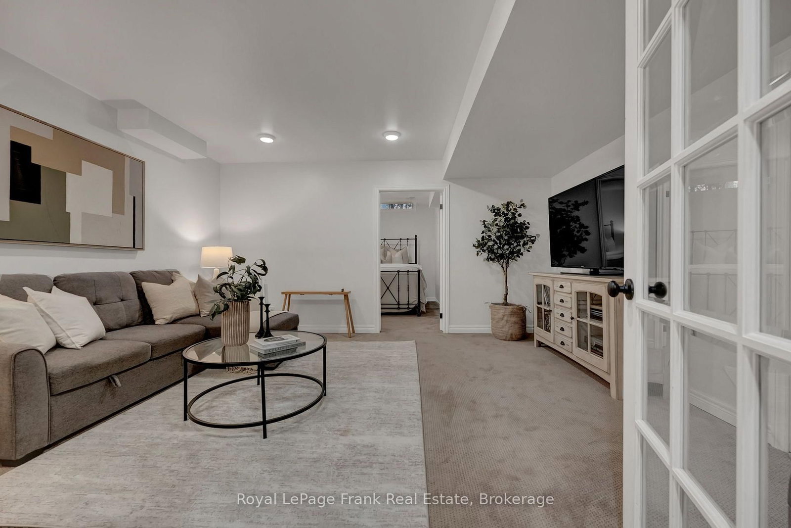 9 Sheenan Court • Clarington, ON photo 27