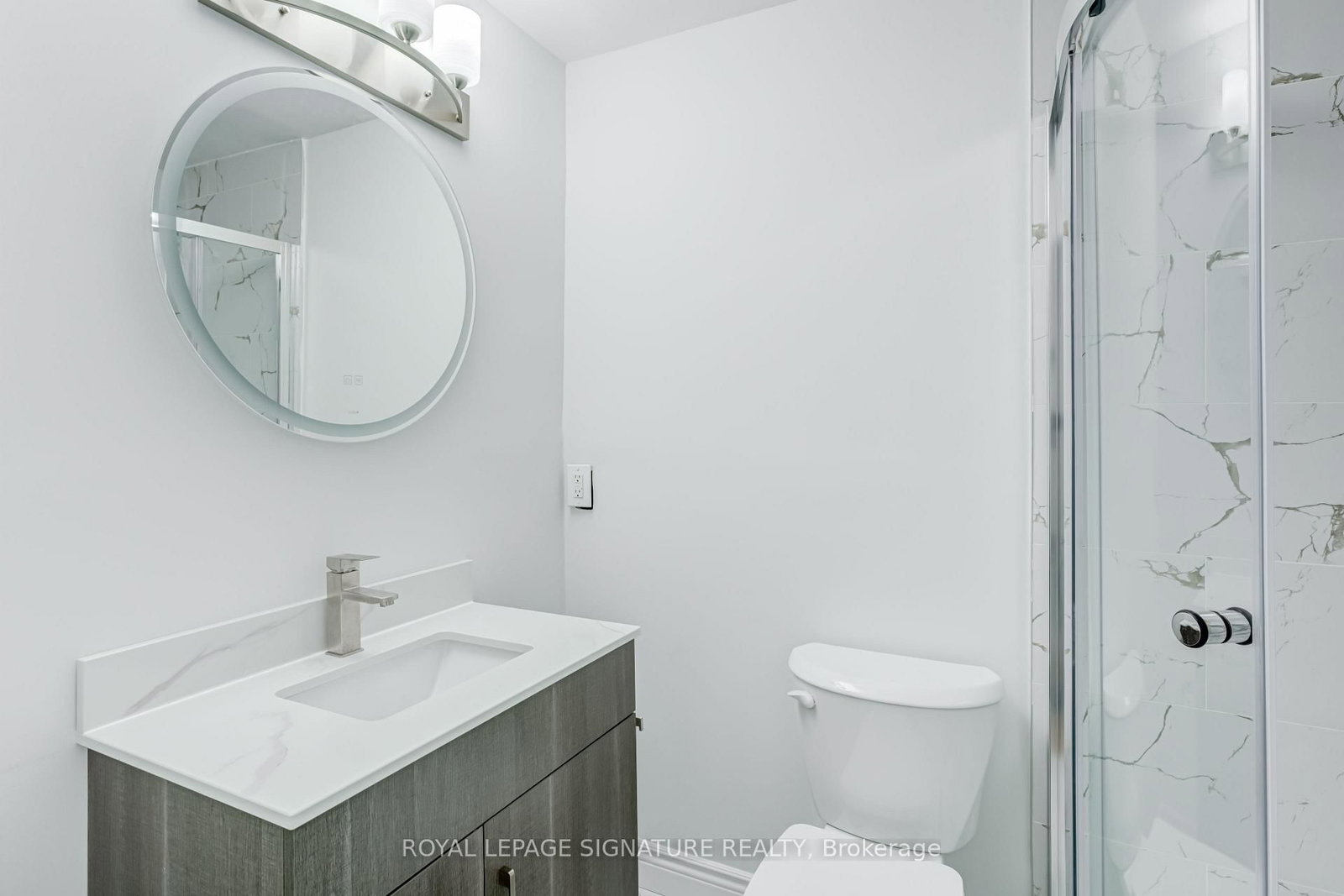 40 Beamsville Drive • Toronto, ON photo 26