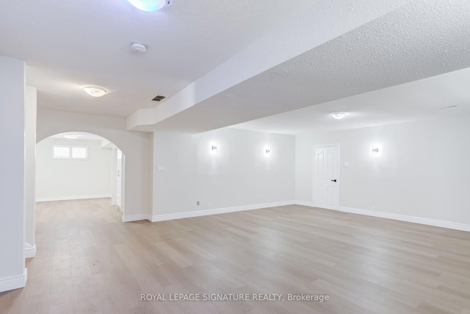 40 Beamsville Drive • Toronto, ON photo 29