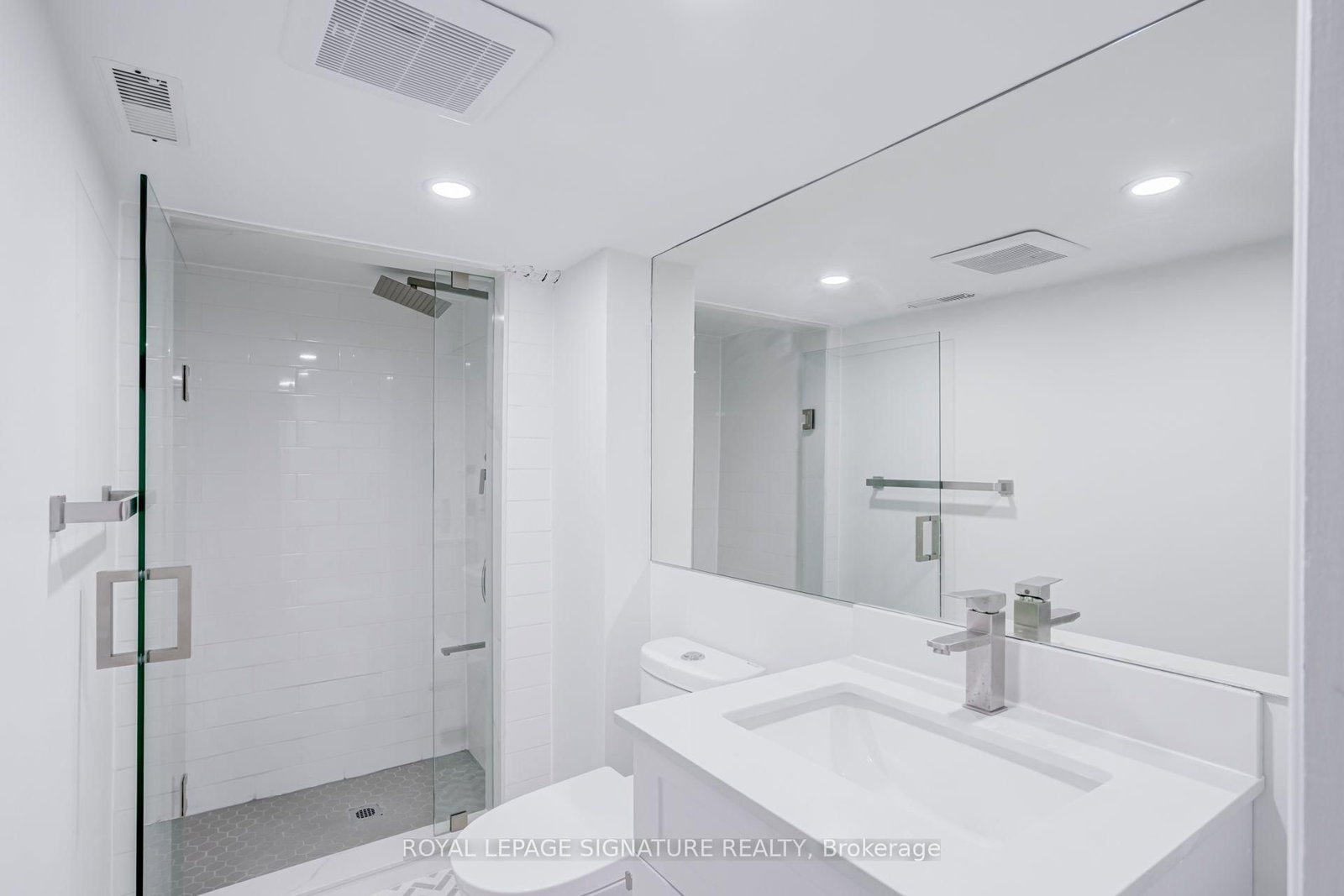 40 Beamsville Drive • Toronto, ON photo 33