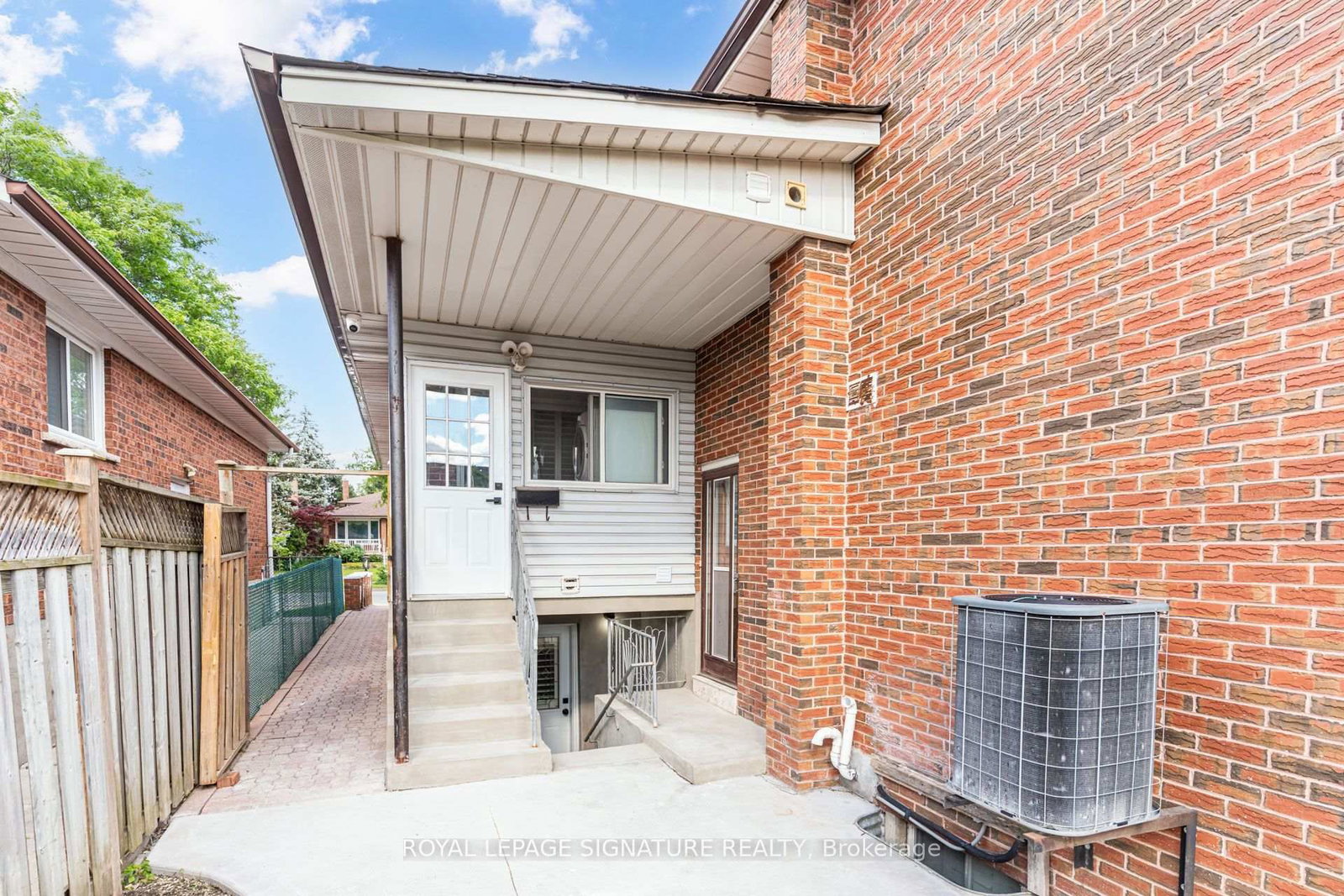 40 Beamsville Drive • Toronto, ON photo 39