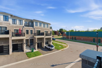 30 Gerry Henry Lane • Clarington, ON photo 8