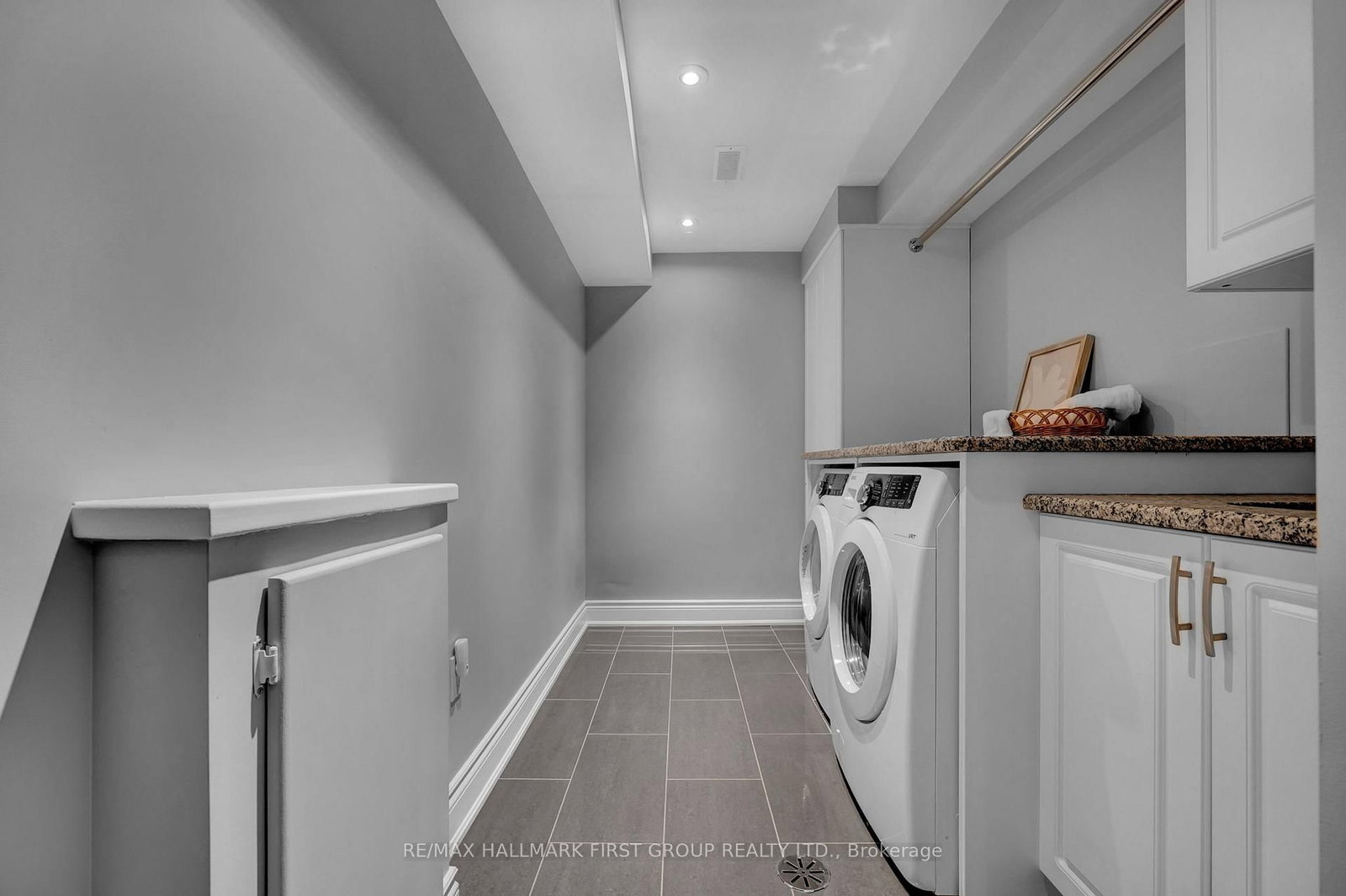 122 Buttonshaw Street • Clarington, ON photo 28
