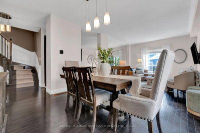 122 Buttonshaw Street • Clarington, ON photo 4