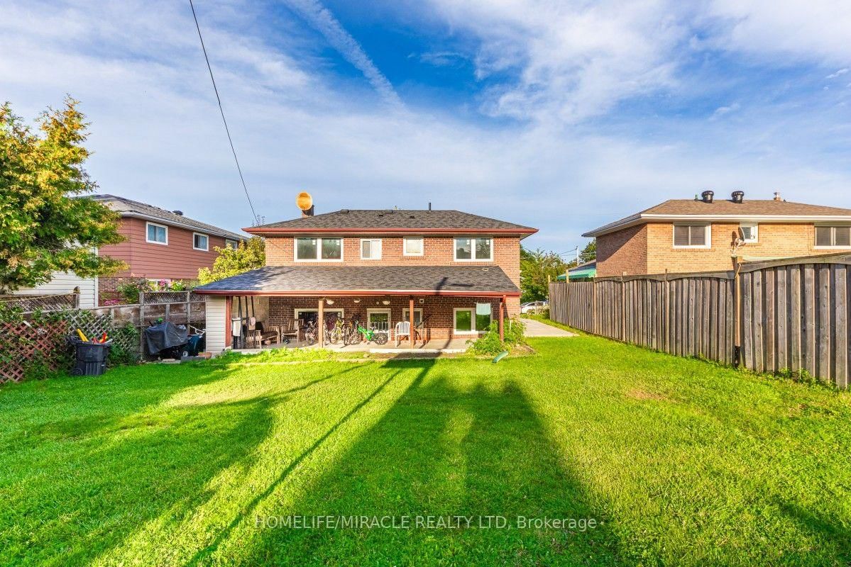 20 Mayhill Crescent • Toronto, ON photo 35