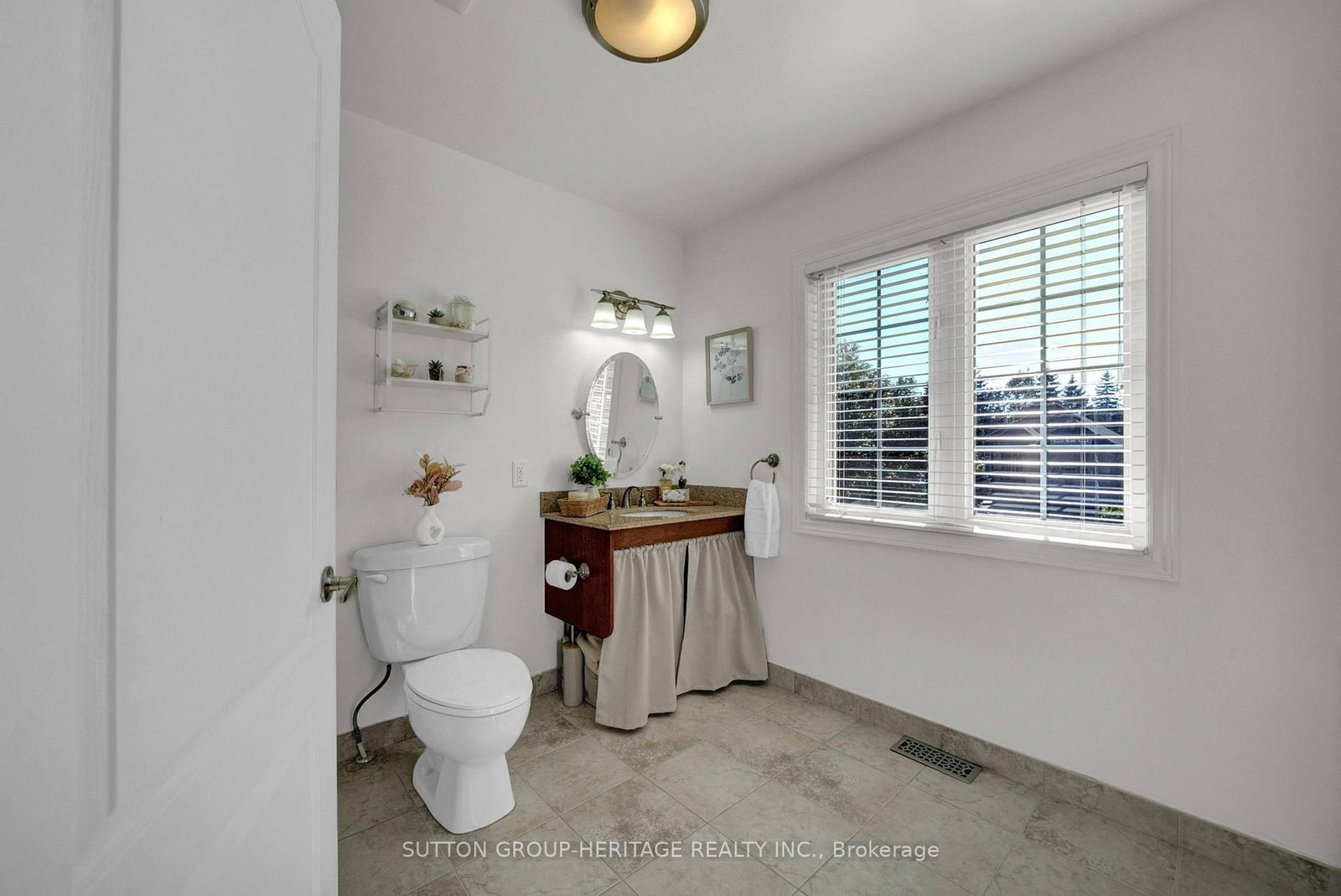 102 Kennett Drive • Whitby, ON photo 22