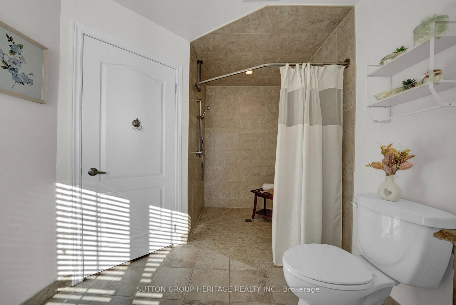 102 Kennett Drive • Whitby, ON photo 23
