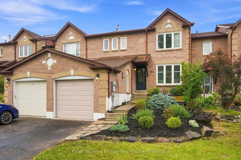 61 Fernbank Place