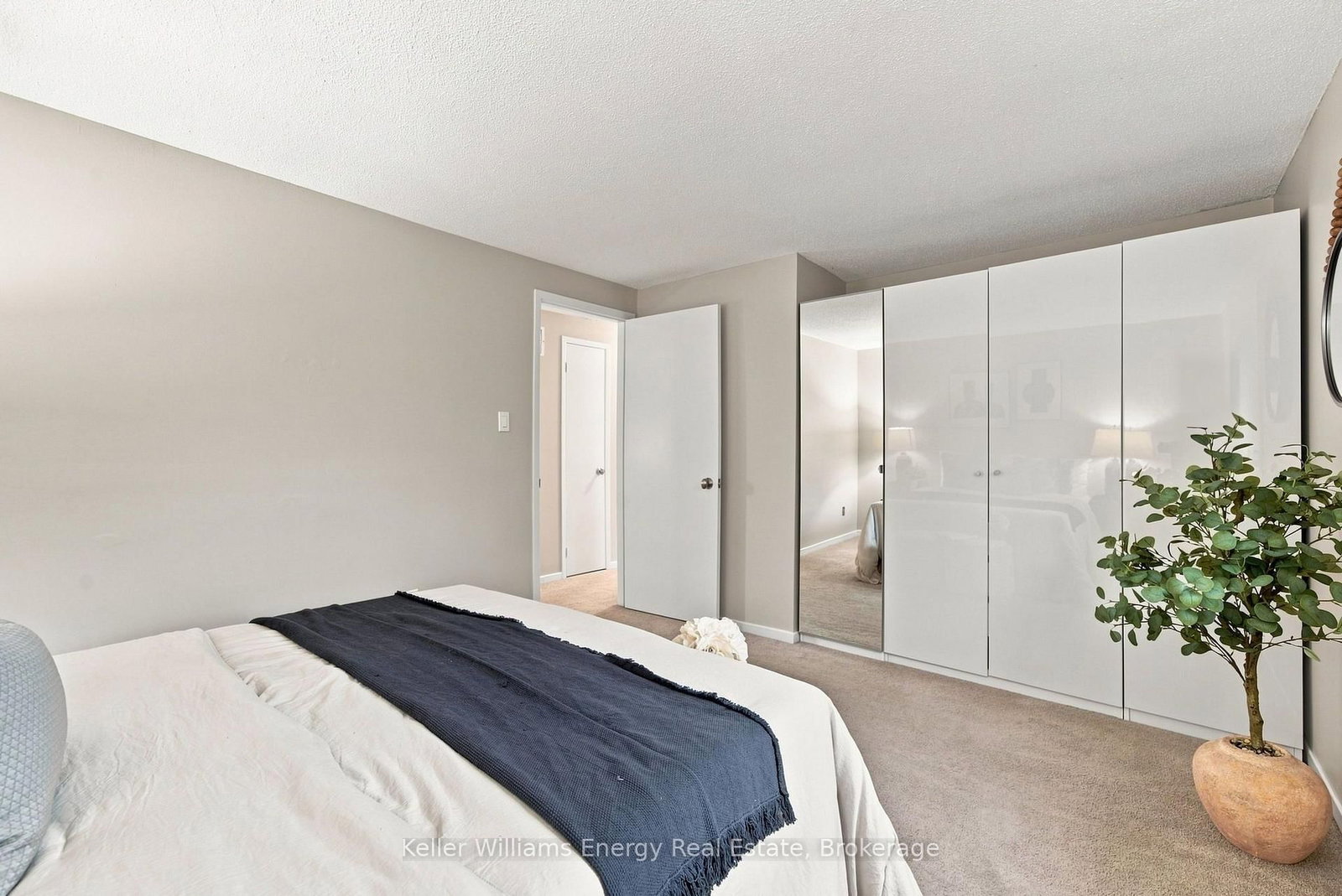 61 Fernbank Place • Whitby, ON photo 20