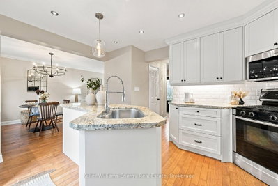 61 Fernbank Place • Whitby, ON photo 8