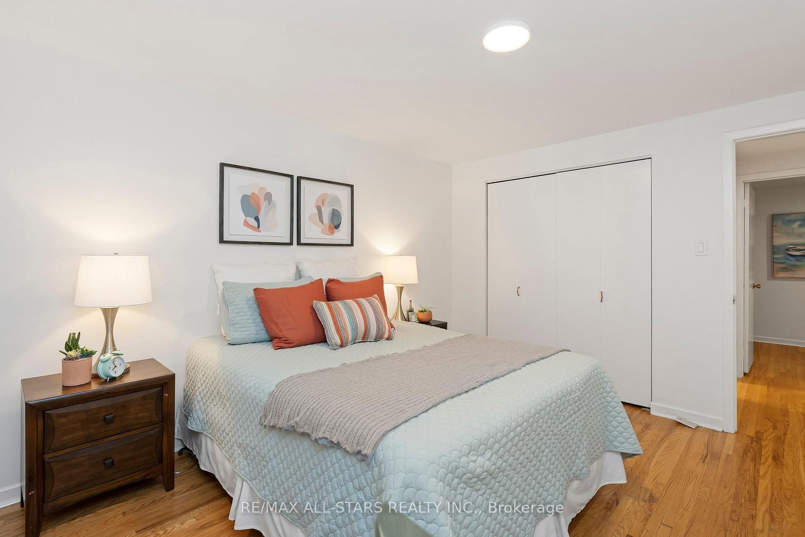 11 Gillbank Crescent • Toronto, ON photo 29