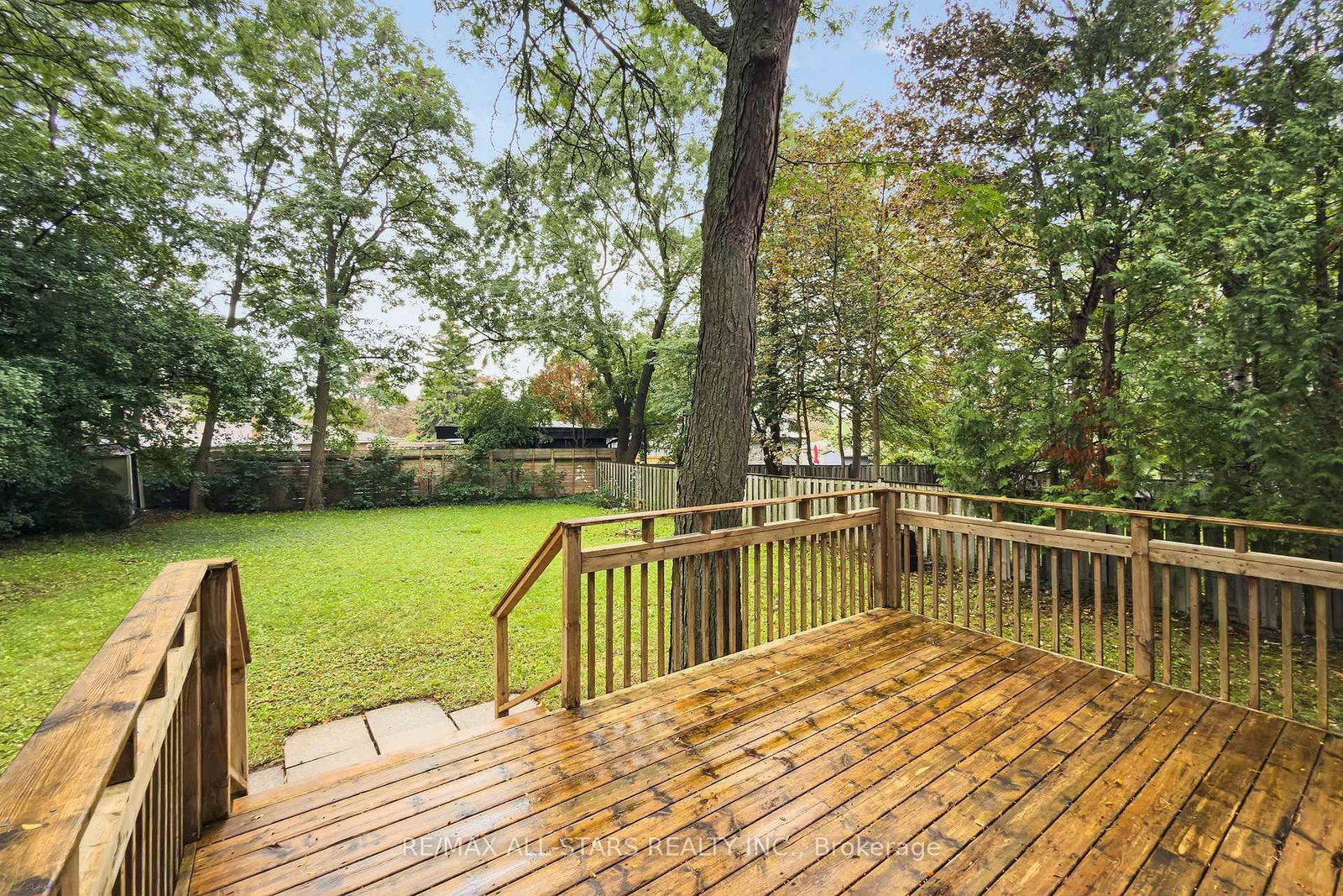 11 Gillbank Crescent • Toronto, ON photo 45