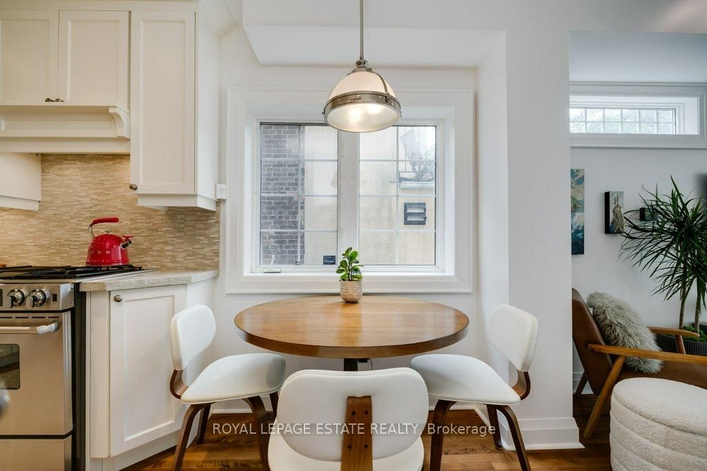 80 Elmer Avenue • Toronto, ON photo 16