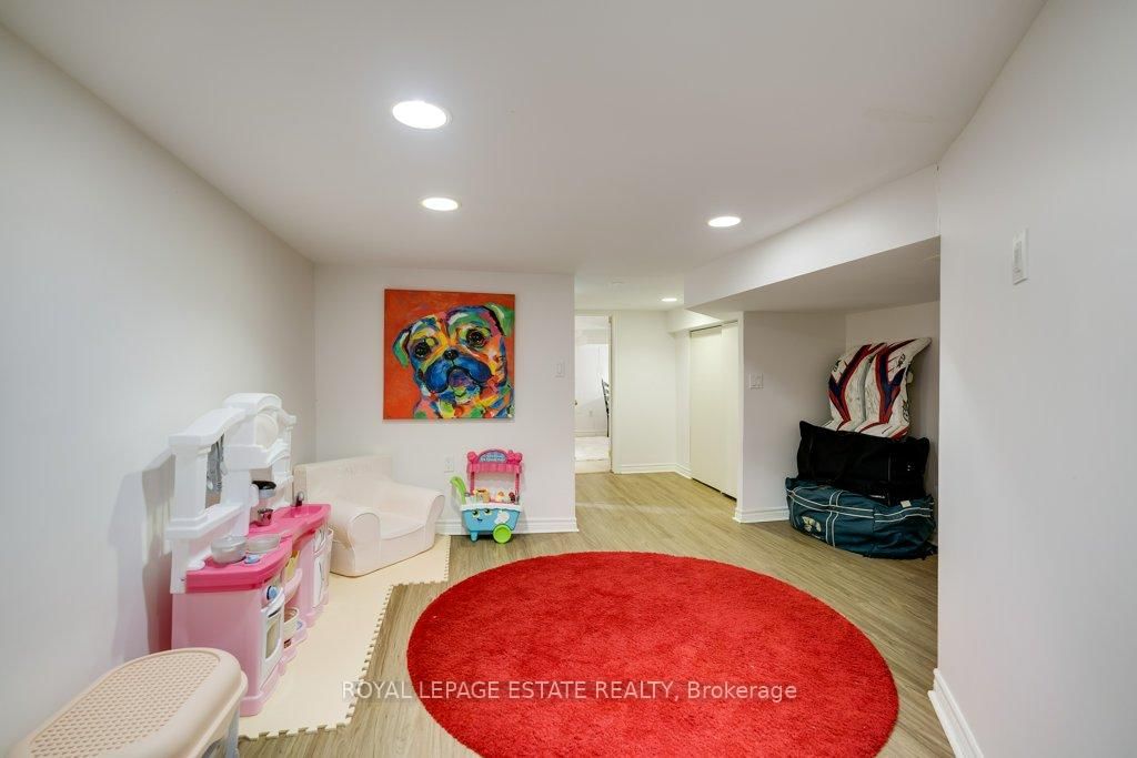 80 Elmer Avenue • Toronto, ON photo 39