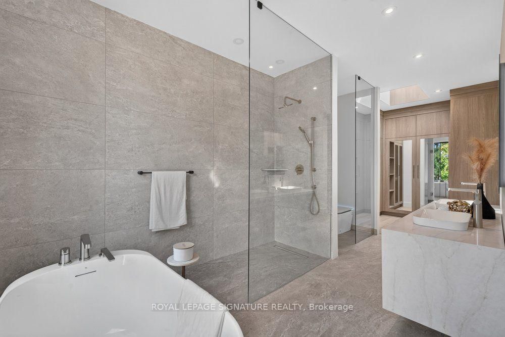 34 Northview Avenue • Toronto, ON photo 25