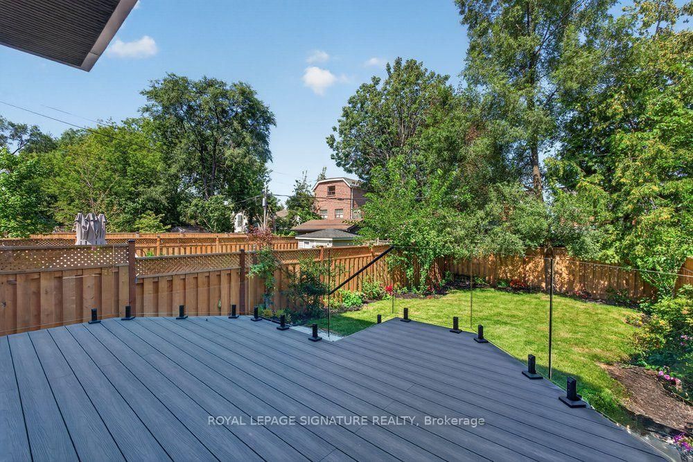 34 Northview Avenue • Toronto, ON photo 44
