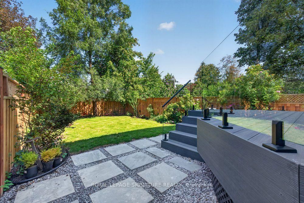 34 Northview Avenue • Toronto, ON photo 45