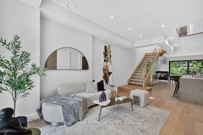 34 Northview Avenue • Toronto, ON photo 7