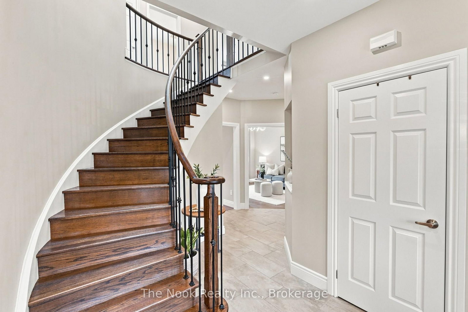 412 Meadow Street • Oshawa, ON photo 19