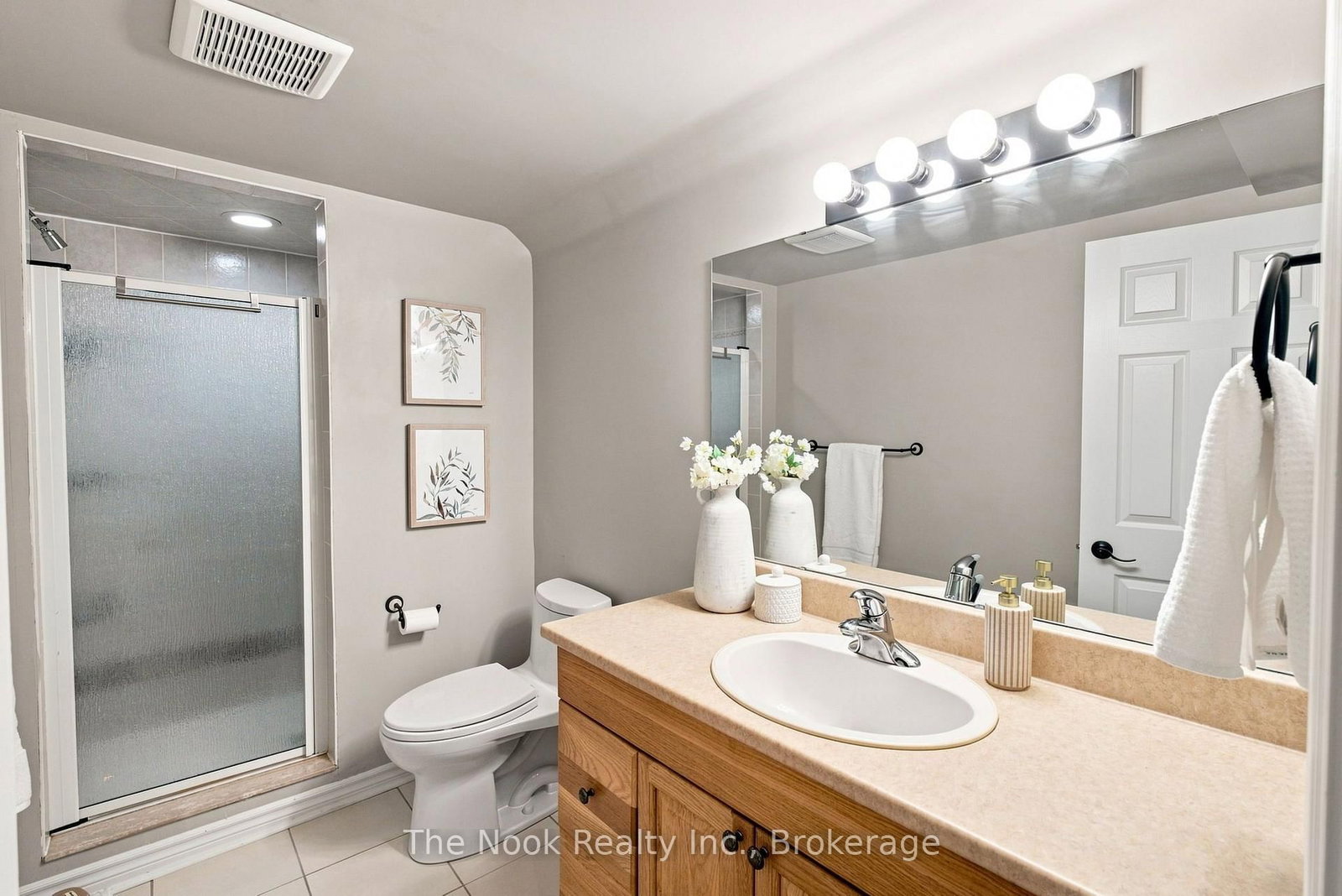 412 Meadow Street • Oshawa, ON photo 31