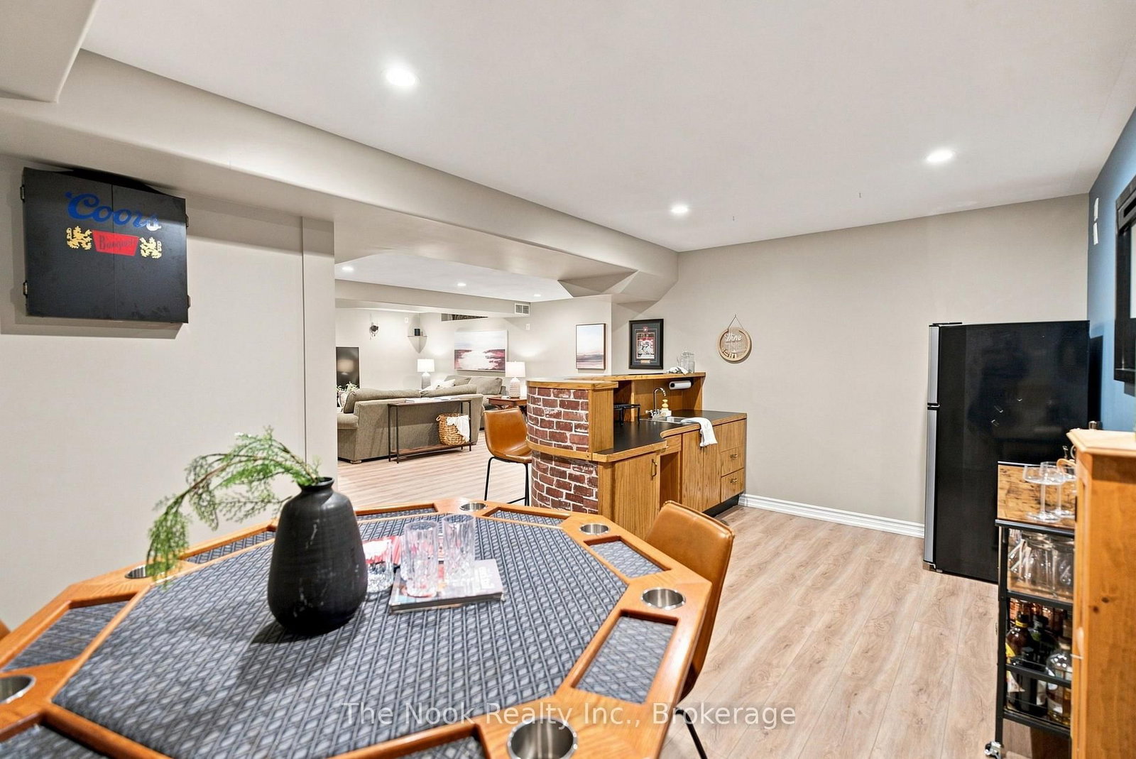 412 Meadow Street • Oshawa, ON photo 33