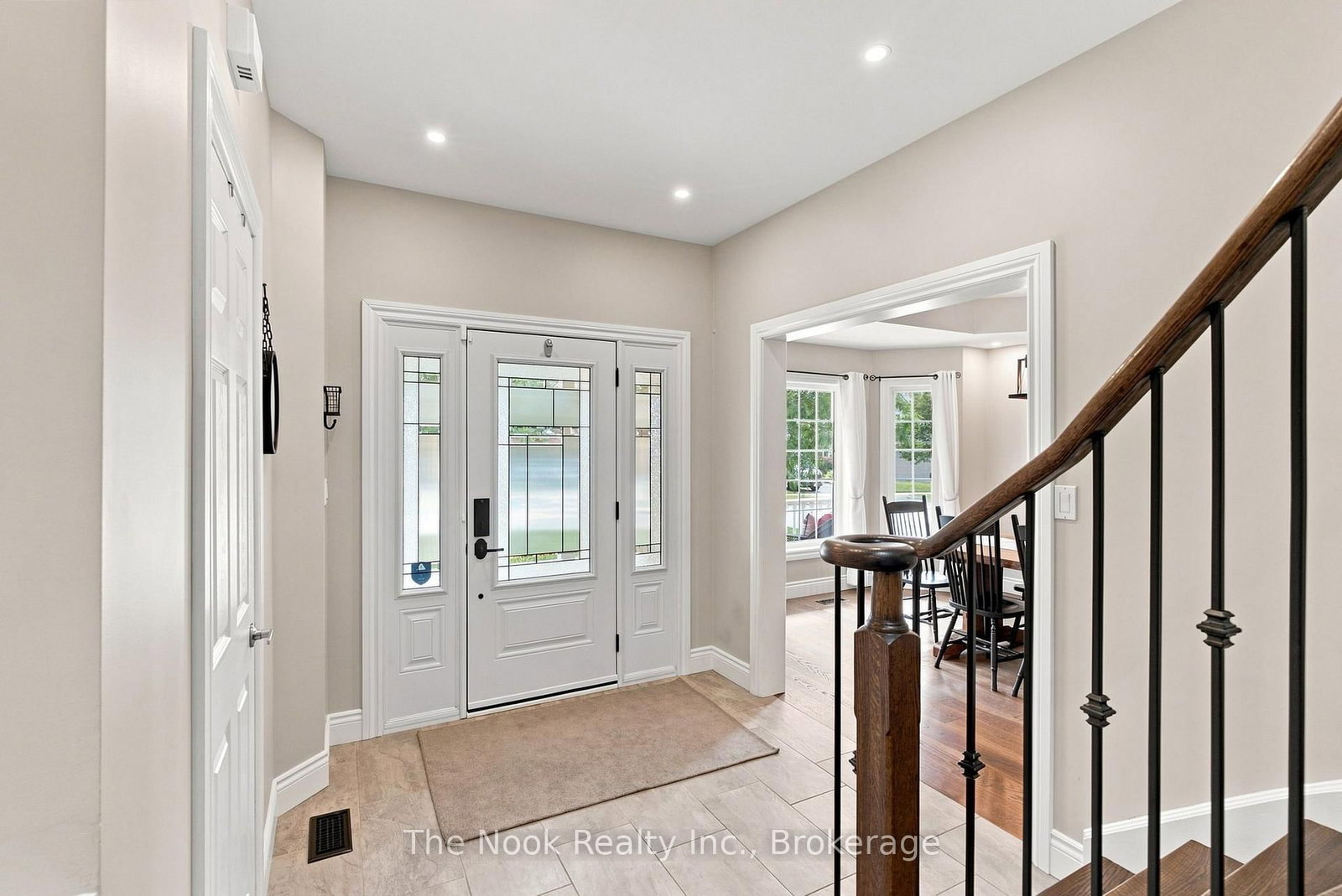 412 Meadow Street • Oshawa, ON photo 6