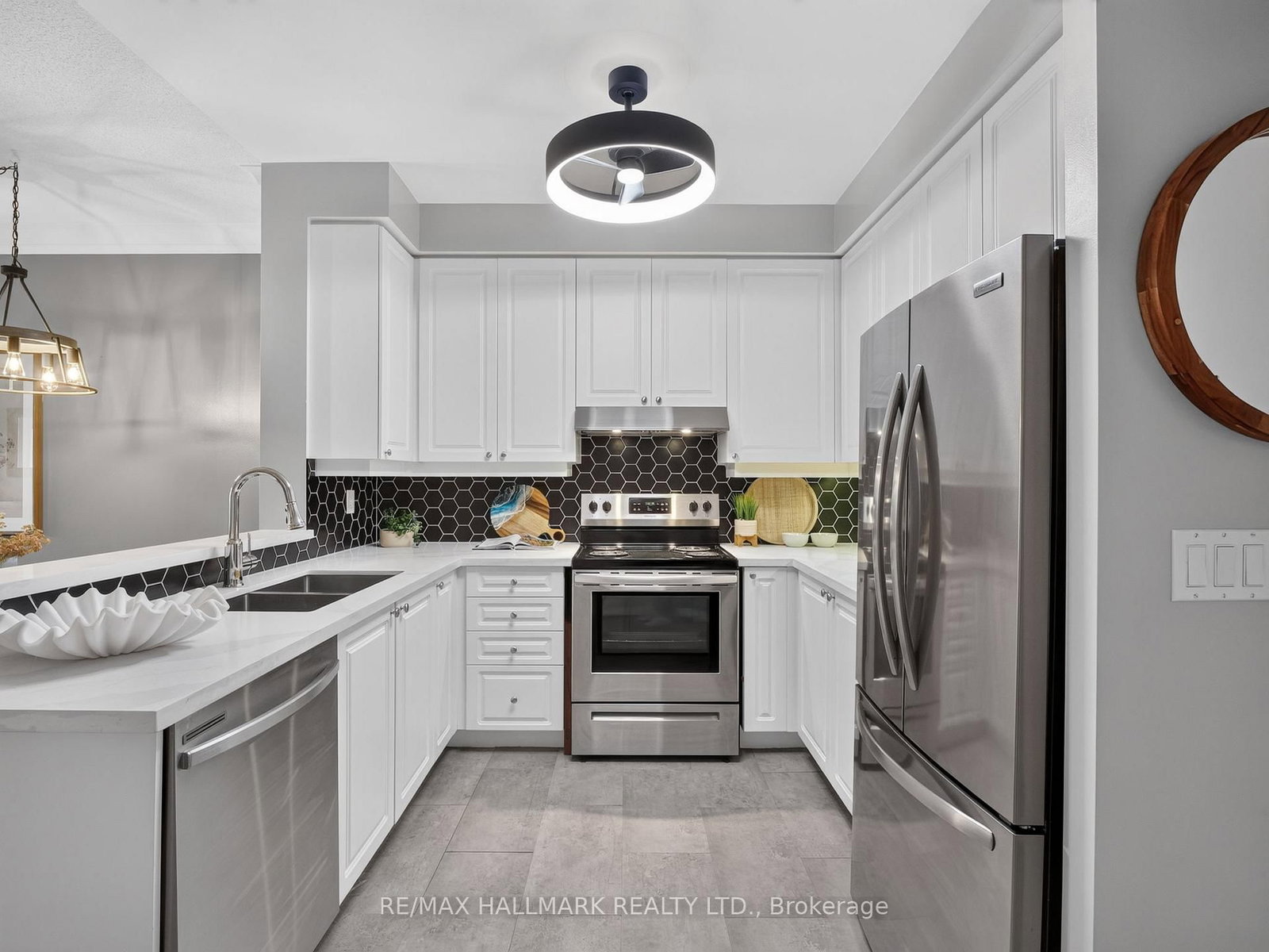 3650 Kingston Road • #PH918 • Toronto, ON photo 4