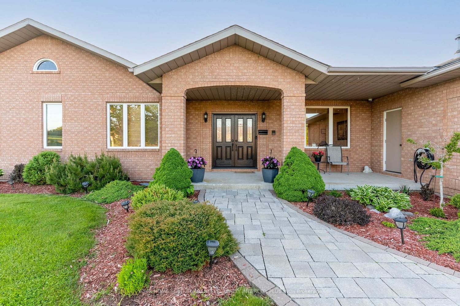 592 Fralicks Beach Road • Scugog, ON photo 5