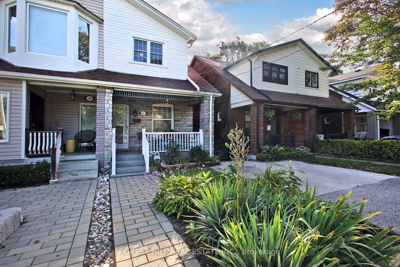 383 Scarborough Road